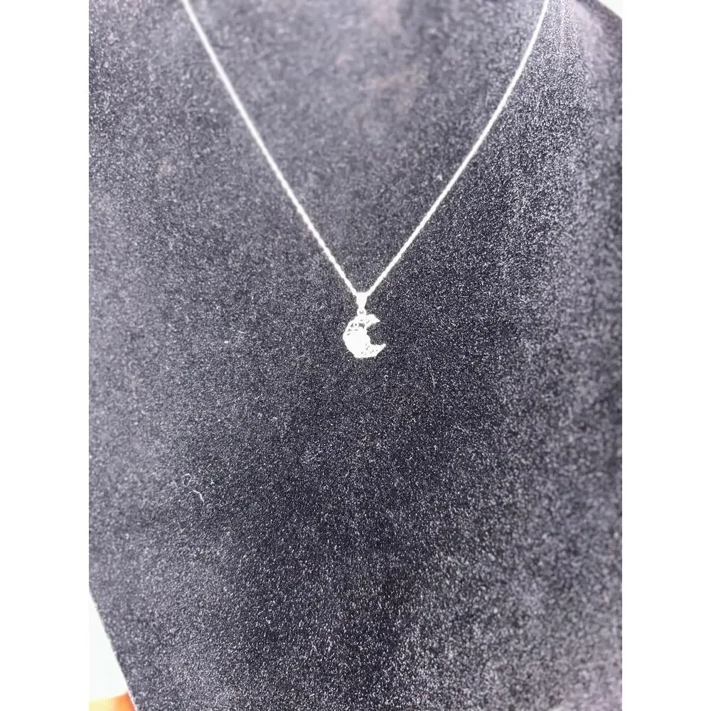 Sterling Silver Turquoise Crescent Moon Pendant Necklace 18